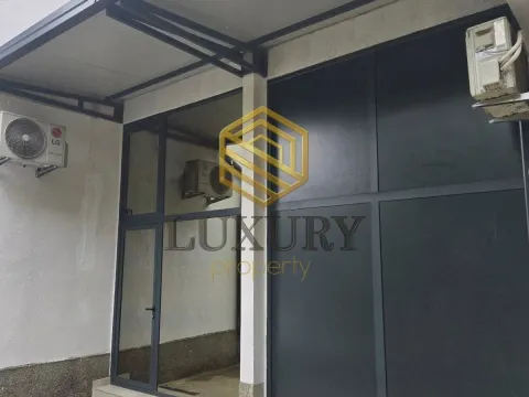 Izdavanje, poslovni prostor, 50m², Baston, Podgorica - image 6