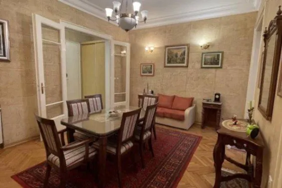 Sale, four bedroom apartment, 113m², Stari Grad, Beograd