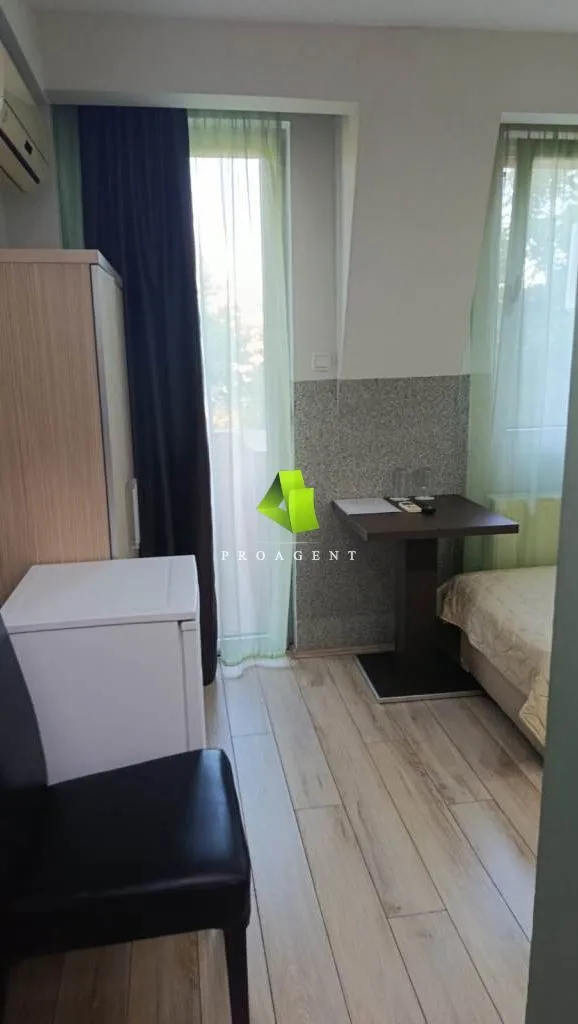 Prodaja, trosoban stan, 99m², Pantelej, Niš