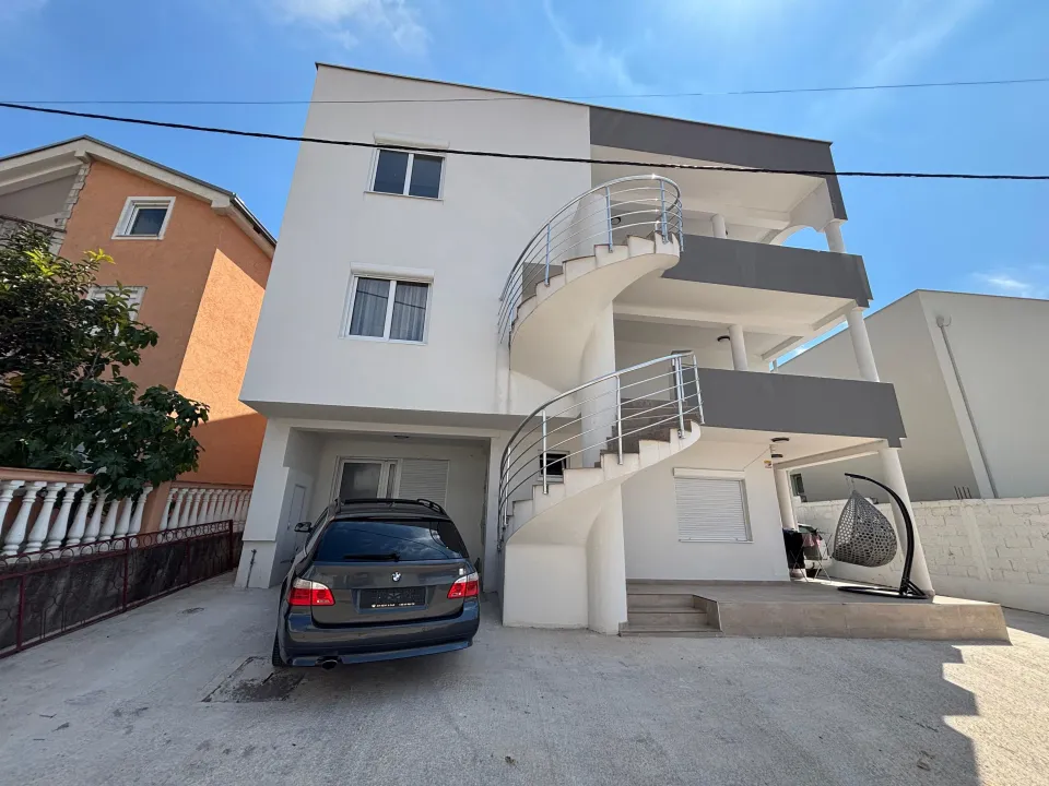 Sale, one bedroom apartment, 34m², Dobra Voda, Bar