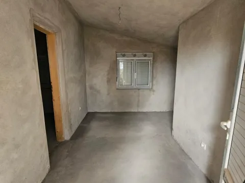 Prodaja, kuća, 74m², Šušanj, Bar - image 20