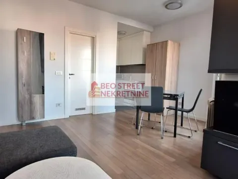 Izdavanje, jednosoban stan, 26m², Čukarica, Beograd - image 2