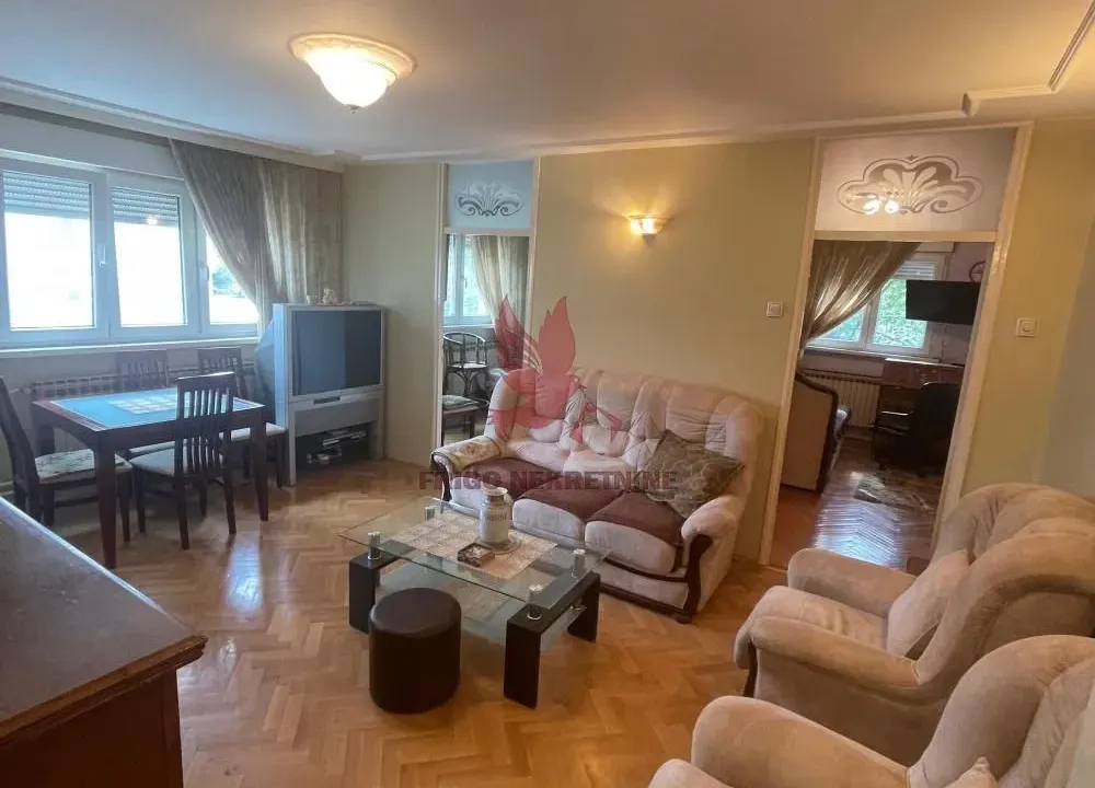 Izdavanje, trosoban stan, 50m², Uciteljsko Naselje, Zvezdara Sve Podlokacije