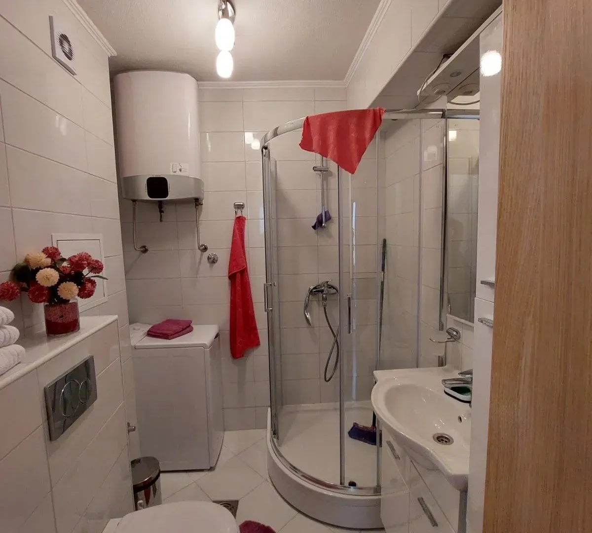 Rent, two bedroom apartment, 68m², Centar, Tivat