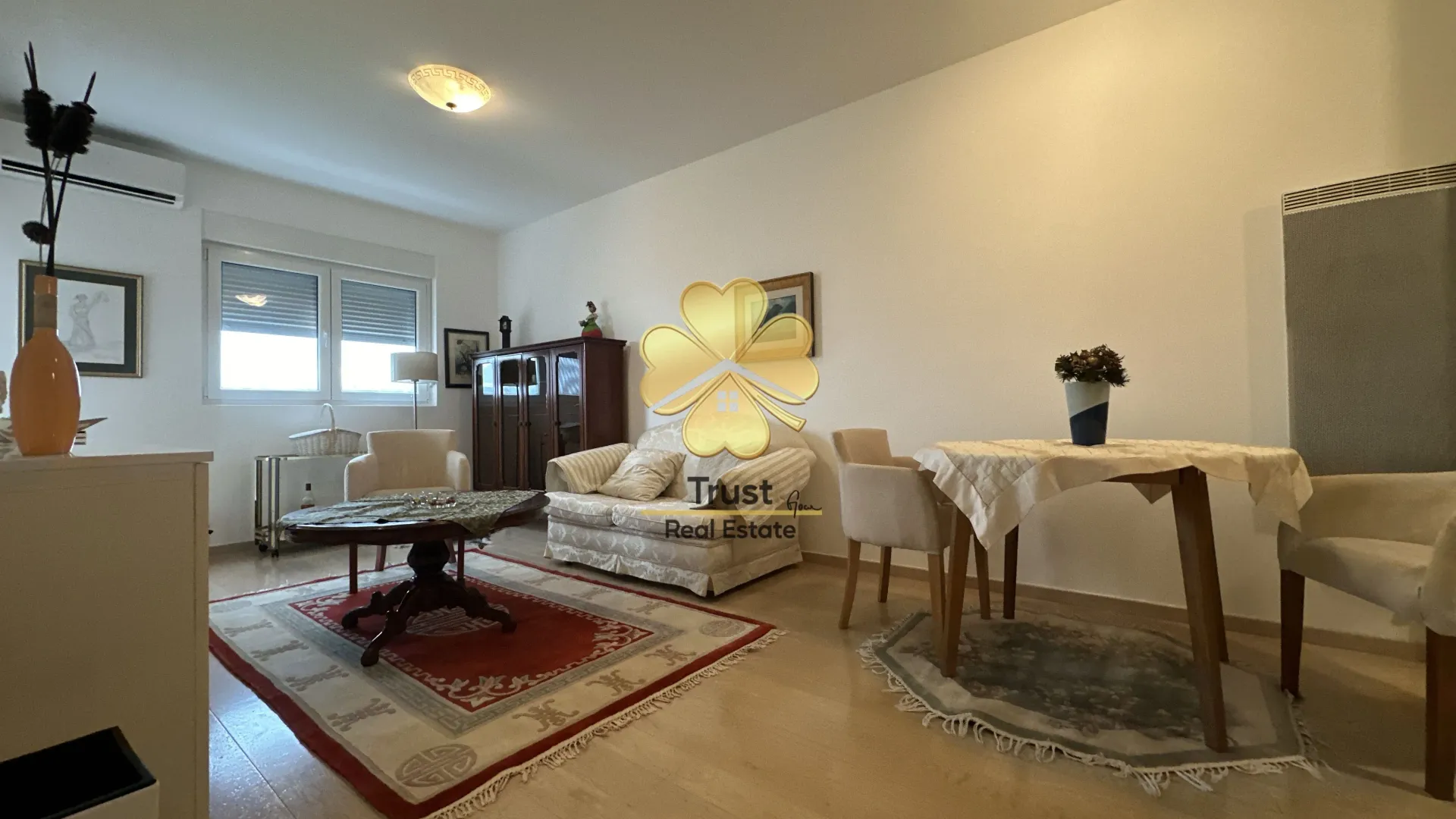 Izdavanje, jednosoban stan, 48m², City Kvart, Podgorica