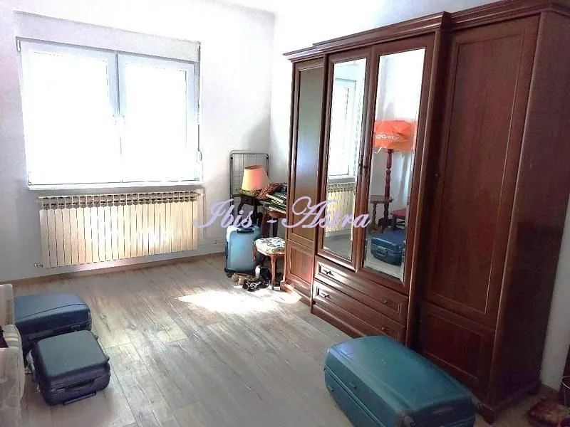 Izdavanje, kuća, 100m², Zemun Kalvarija, Zemun Sve Podlokacije