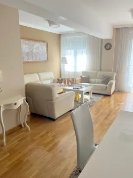 Prodaja, trosoban stan, 84m², Đeram Pijaca, Beograd - image 2