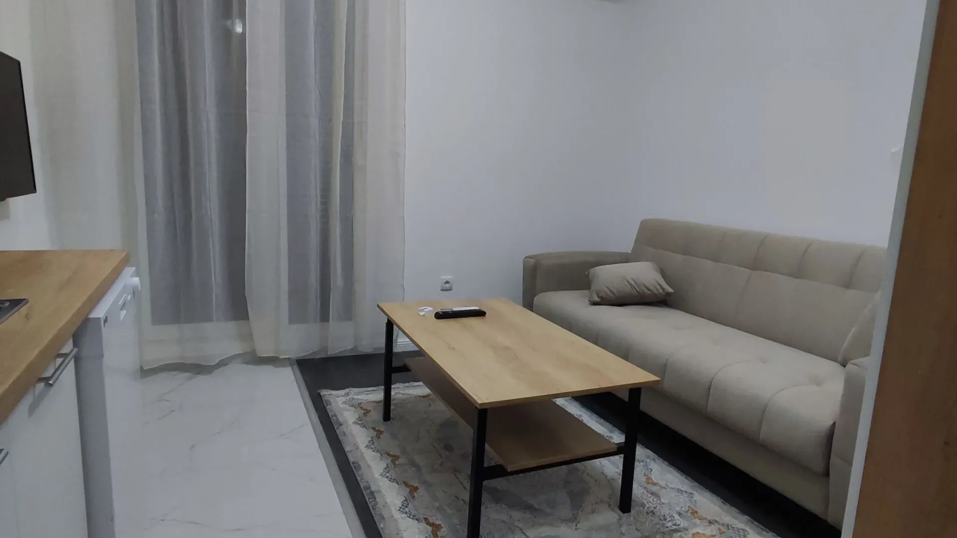 Izdavanje, jednosoban stan, 20m², Zabjelo, Podgorica