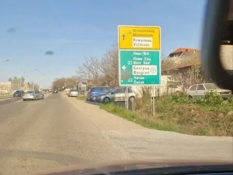 Rent, office space, 600m², Rakovica, Beograd - image 9