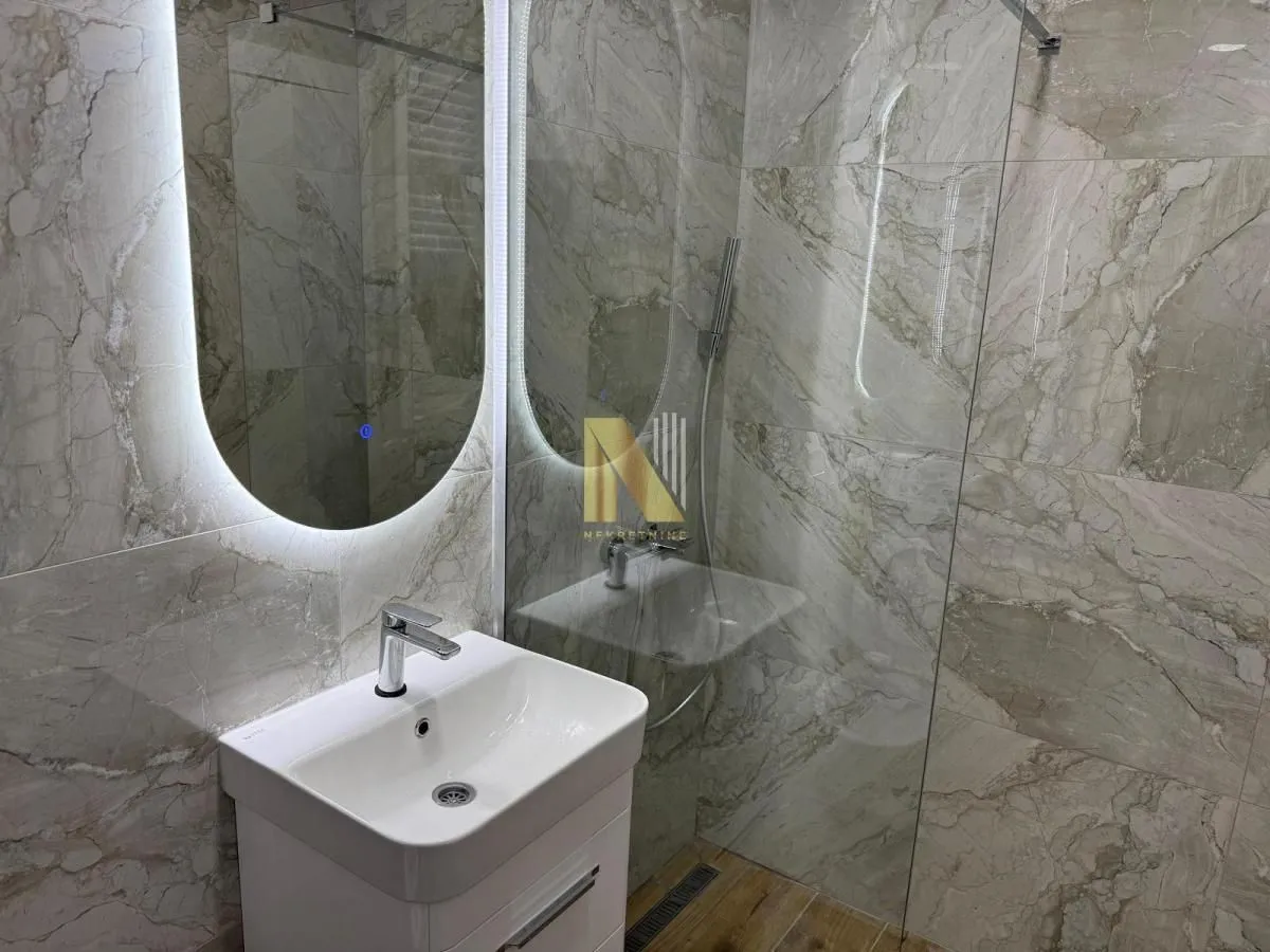 Izdavanje, jednosoban stan, 36m², Salajka, Novi Sad Sve Podlokacije
