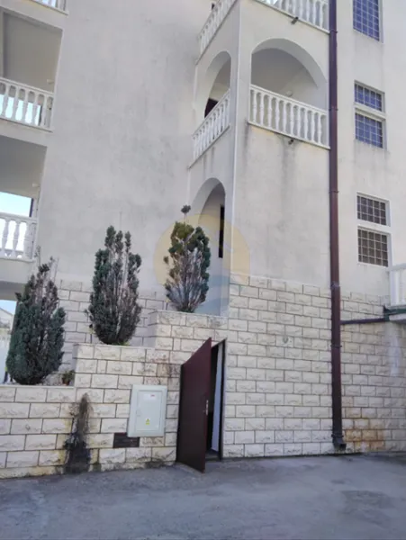Sale, house, 800m², Stoliv, Kotor