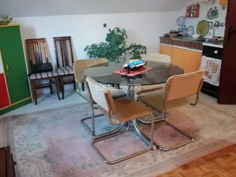 Prodaja, kuća, 220m², Krnjaca, Palilula Sve Podlokacije - image 5