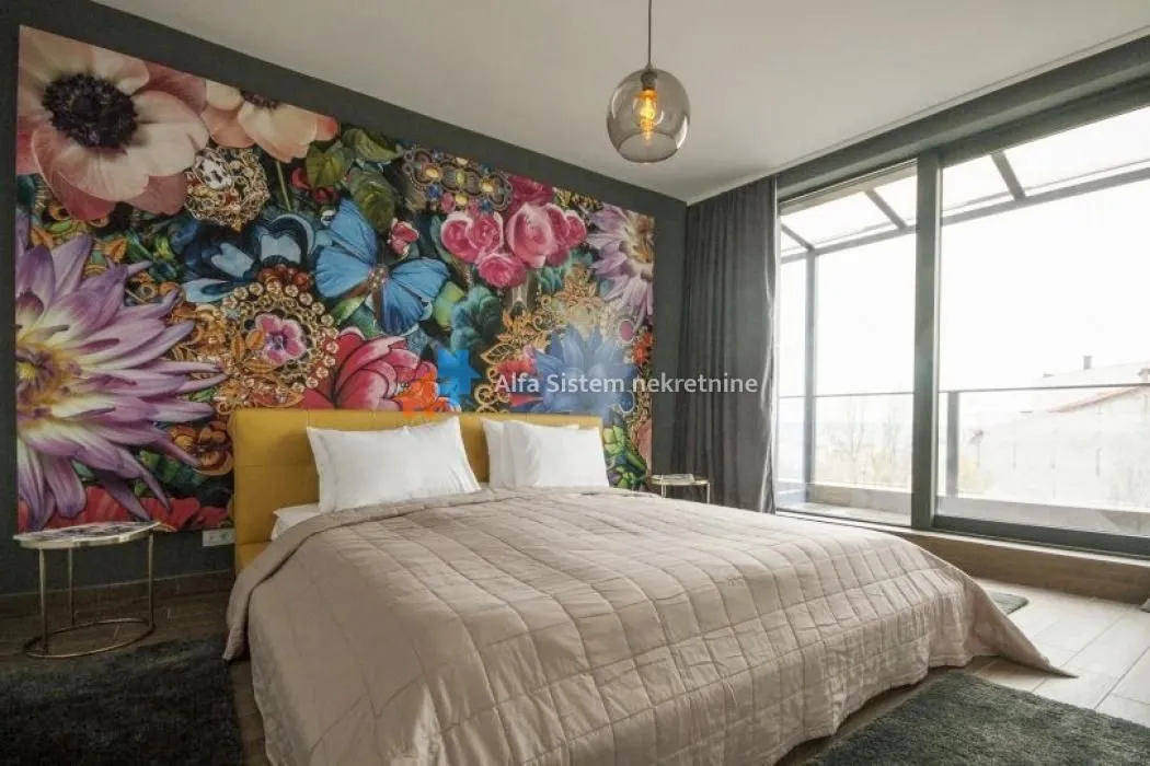 Rent, three bedroom apartment, 92m², Vračar Hram, Vračar Sve Podlokacije