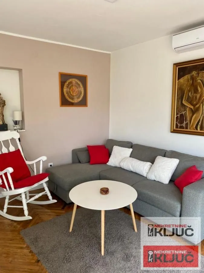 Sale, house, 154m², Beočin, Srbija