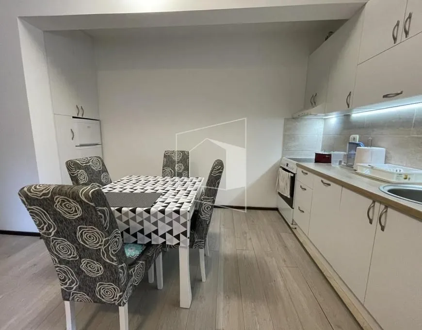 Prodaja, jednosoban stan, 58m2, Centar, Budva