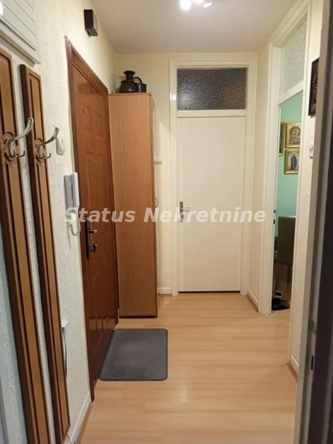 Prodaja, jednosoban stan, 32m², Beočin, Srbija