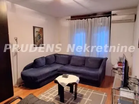 Prodaja, četvorosoban stan, 109m², Crveni Krst, Beograd - image 8