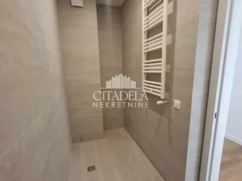 Prodaja, četvorosoban stan, 175m², Banovo Brdo, Beograd - image 9