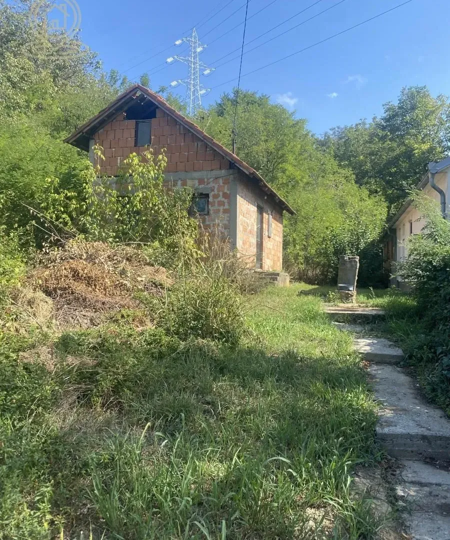 Prodaja, plac, 1290m², Jajinci, Voždovac Sve Podlokacije