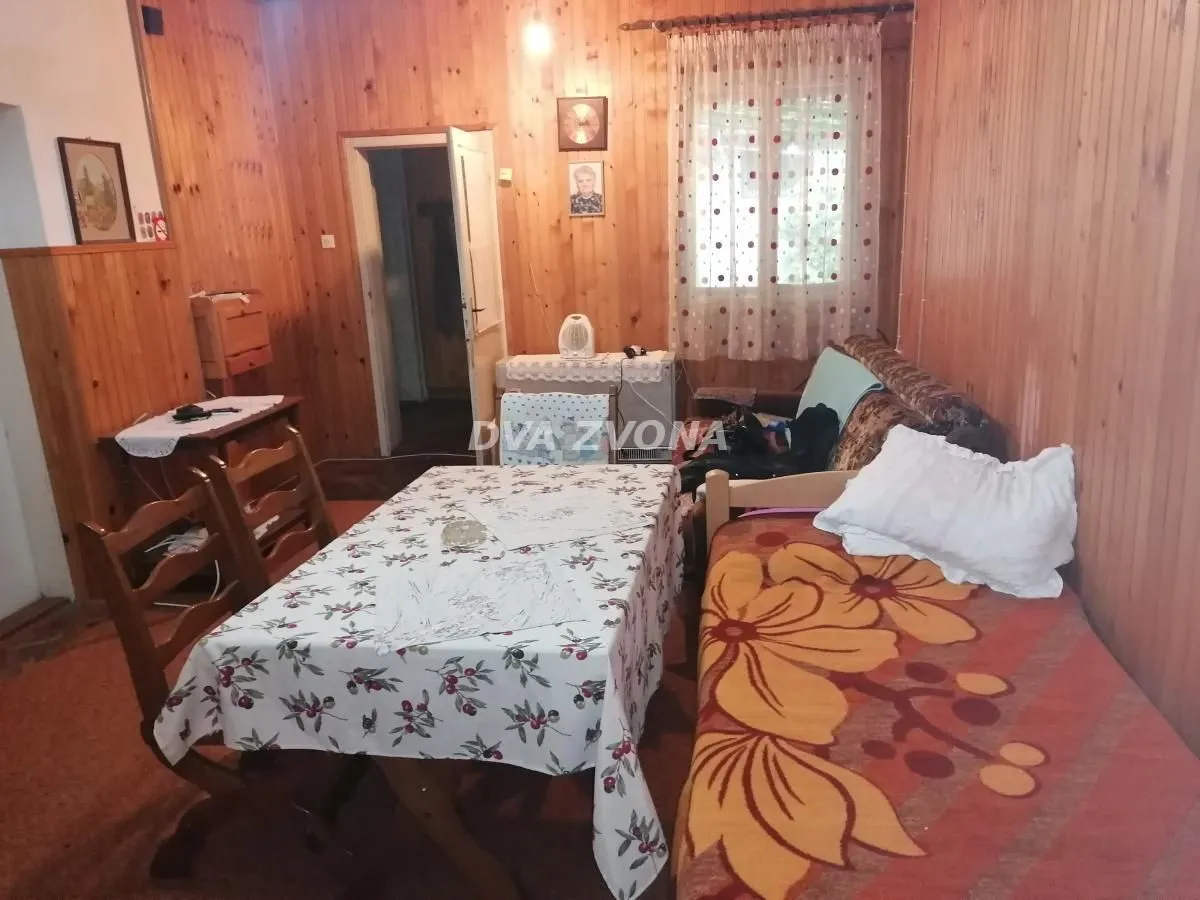 Prodaja, kuća, 90m², Petrovaradin, Novi Sad