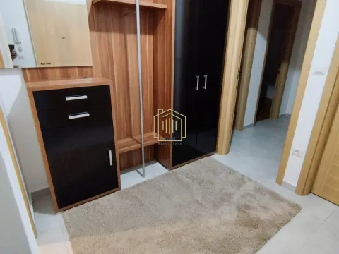 Izdavanje, dvosoban stan, 71m², Stari Aerodrom, Podgorica - image 7