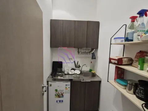 Rent, office space, 102m², City Kvart, Podgorica - image 6