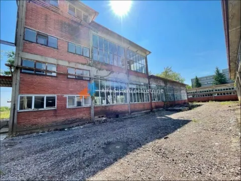 Izdavanje, poslovni prostor, 770m², Palilula Sve Podlokacije, Beograd - image 3