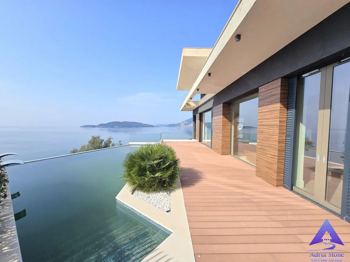 Sale, house, 473m², Kamenovo, Budva