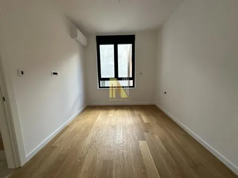 Izdavanje, poslovni prostor, 126m², Novi Sad, Srbija - image 6