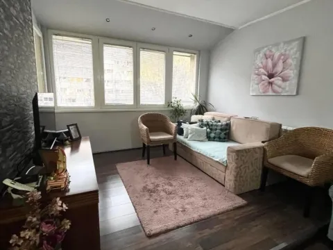 Prodaja, dvosoban stan, 71m², Novi Beograd Blok 37, Novi Beograd Sve Podlokacije - image 2