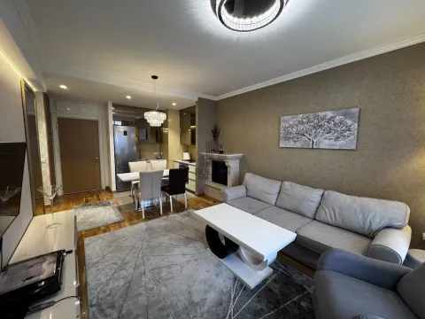 Rent, two bedroom apartment, 55m², Savski Venac, Beograd - image 3