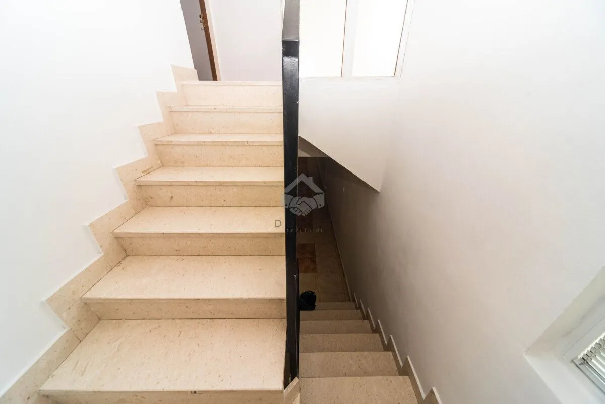 Sale, office space, 143m², Centar, Podgorica