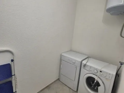 Izdavanje, dvosoban stan, 80m², Seljanovo, Tivat - image 2