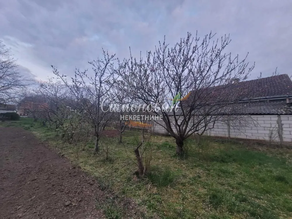 Prodaja, plac, 300m², Jakovo, Surčin