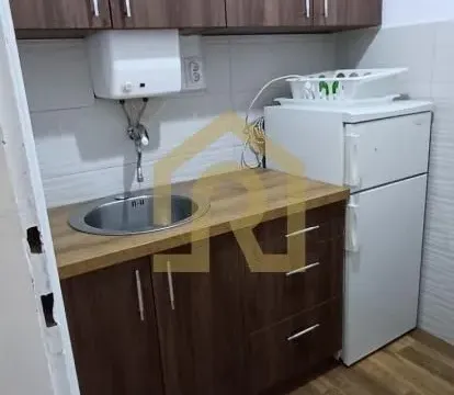 Izdavanje, dvosoban stan, 52m², Vračar Sve Podlokacije, Beograd - image 10