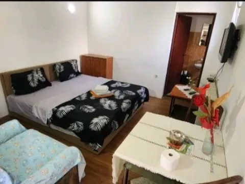 Rent, one bedroom apartment, 30m², Petrovaradin, Novi Sad - image 9