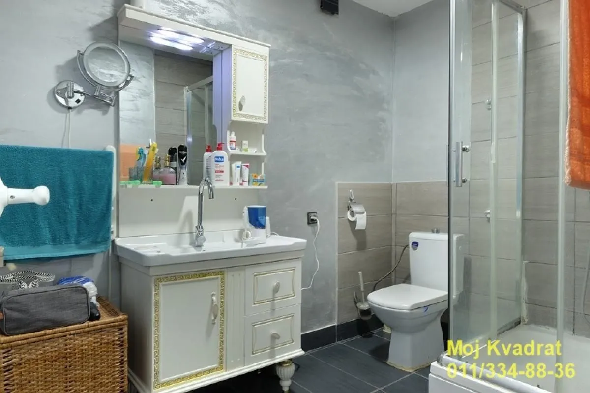 Prodaja, kuća, 240m², Čukarica, Beograd