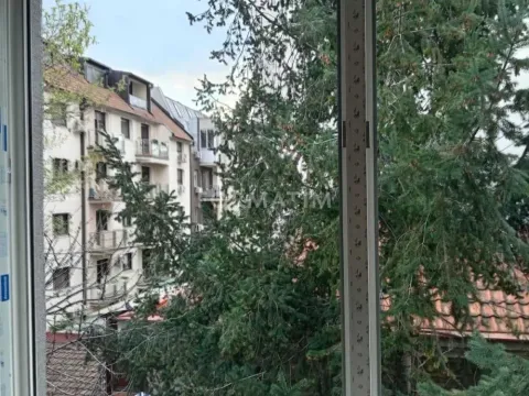 Prodaja, dvosoban stan, 72m², Vračar Hram, Vračar Sve Podlokacije - image 2