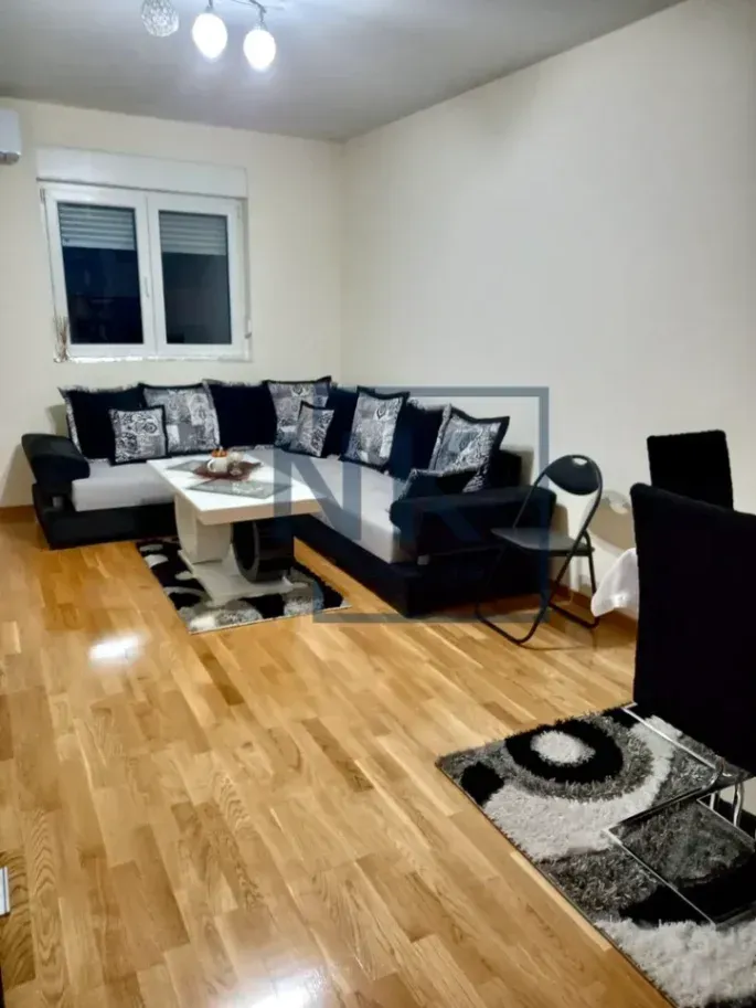 Izdavanje, jednosoban stan, 45m², Zagorič, Podgorica