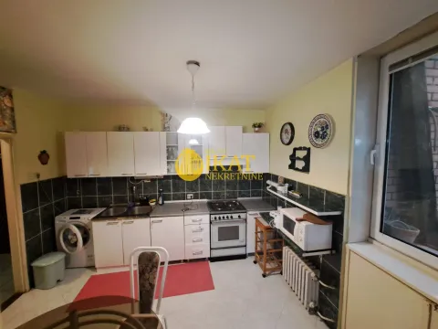 Sale, two bedroom apartment, 53m², Kalenić Pijaca, Vračar Sve Podlokacije - image 5