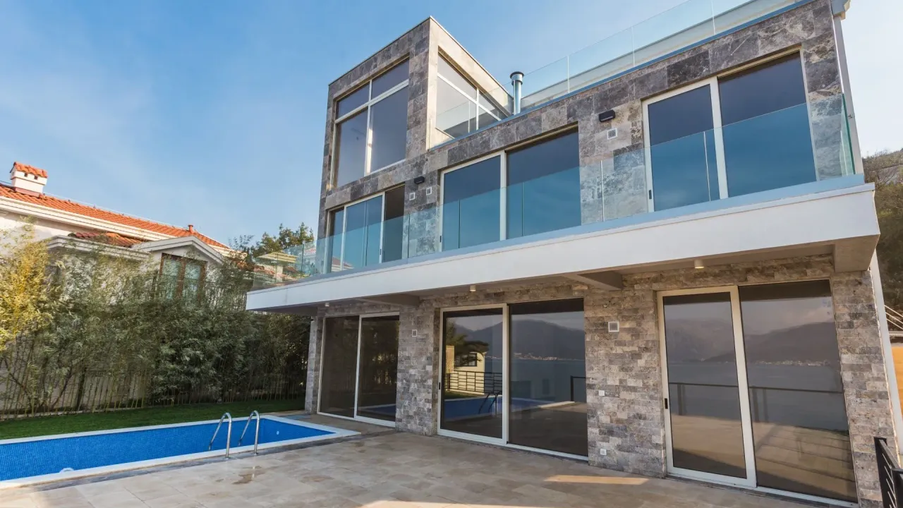 Sale, house, 330m², Krašići, Tivat