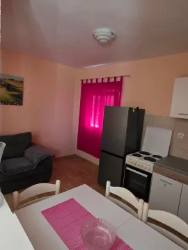 Rent, two bedroom apartment, 50m², Kavač, Kotor - image 3