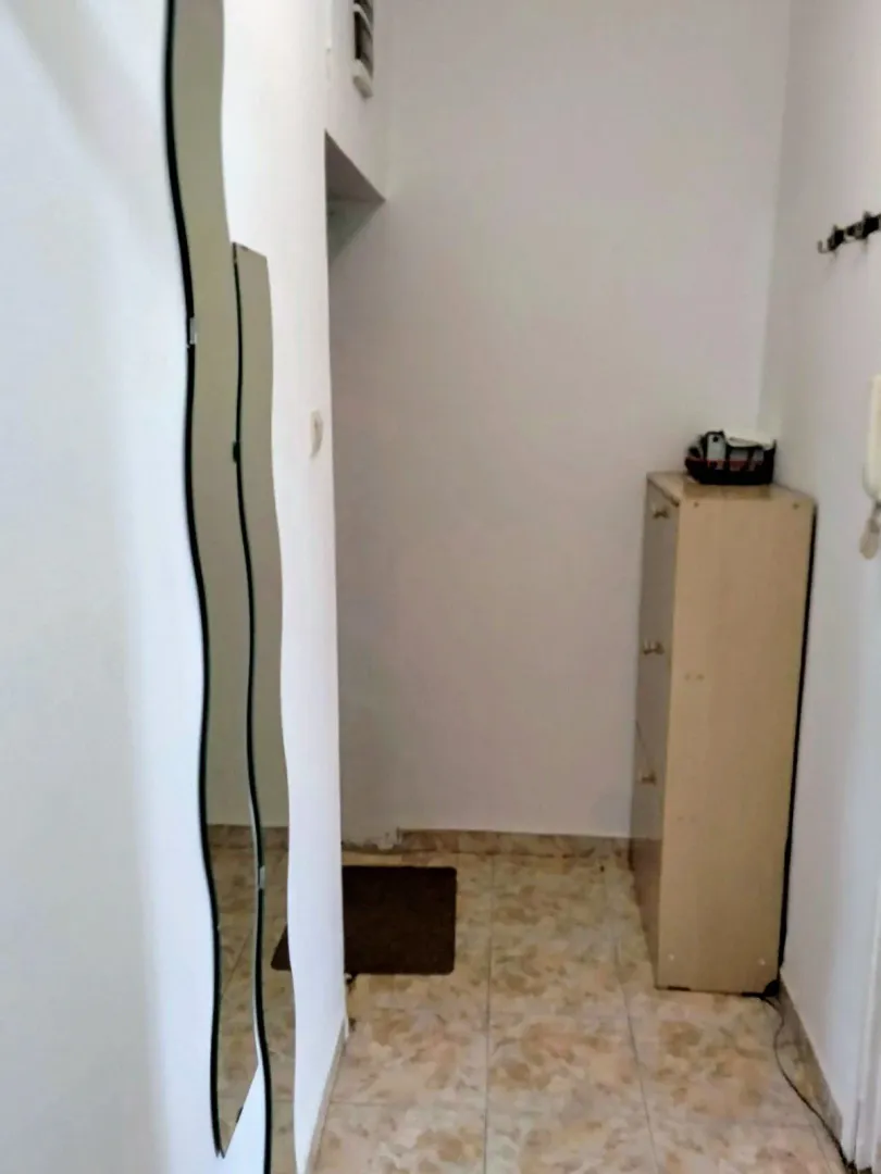 Rent, studio apartment, 35m², Pejton, Podgorica