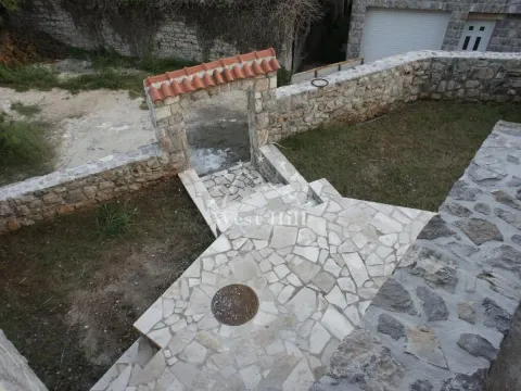 Prodaja, kuća, 383m², Radovići, Tivat - image 17