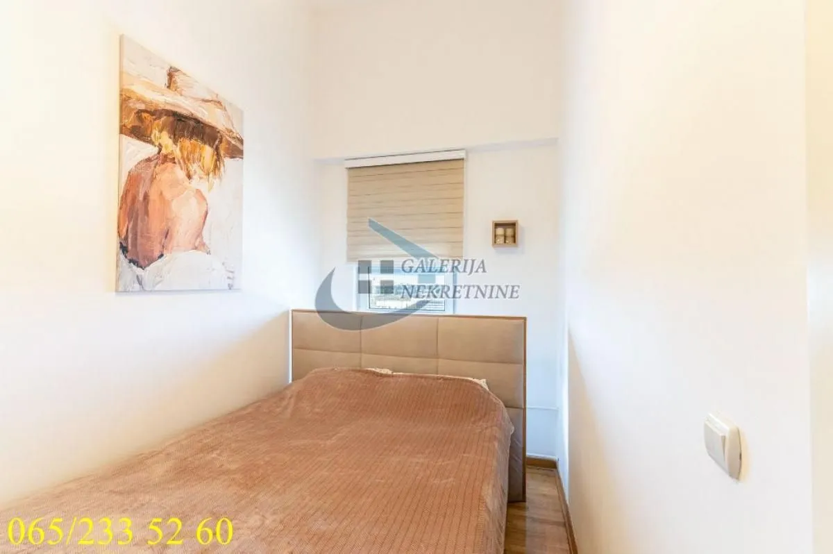 Sale, four bedroom apartment, 94m², Novi Beograd Blok 67, Novi Beograd Sve Podlokacije