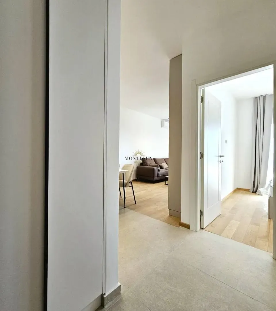 Izdavanje, jednosoban stan, 45m², Ivanovići, Budva
