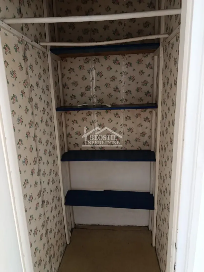 Prodaja, jednosoban stan, 33m², Palilula Sve Podlokacije, Beograd