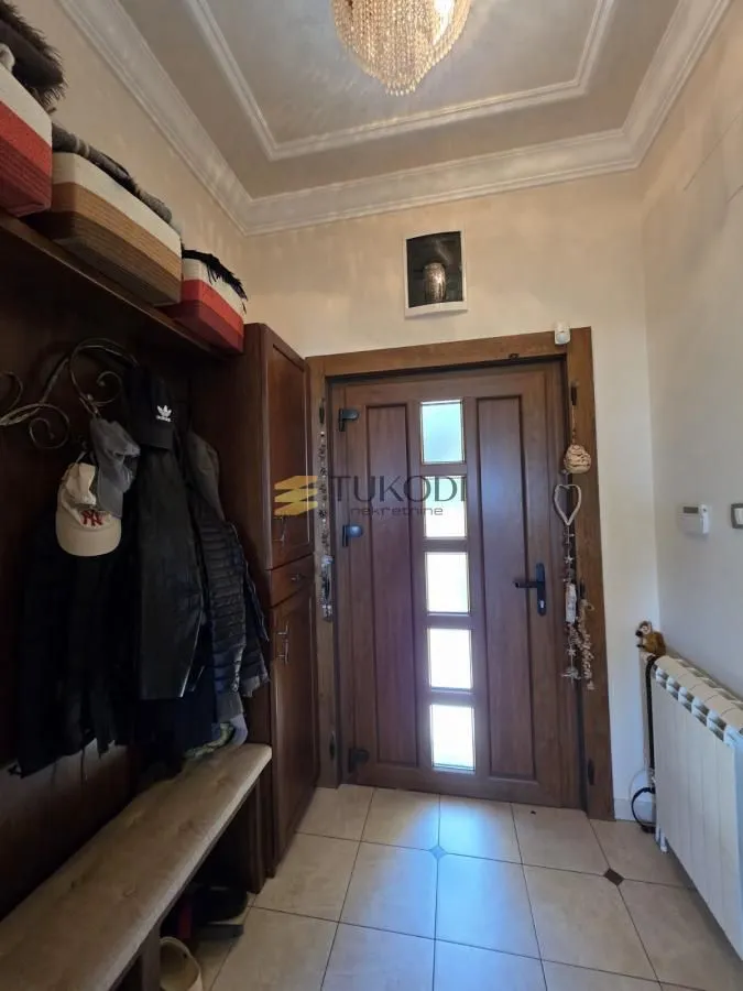 Prodaja, kuća, 400m², Sremska Kamenica, Petrovaradin