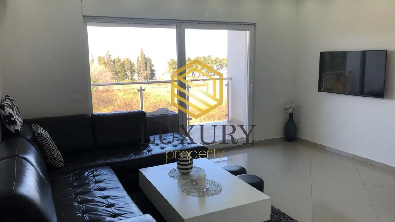 Izdavanje, jednosoban stan, 56m², Šušanj, Bar