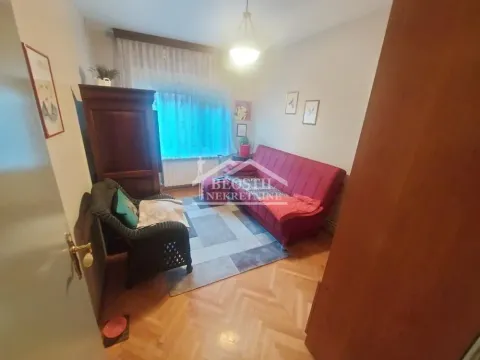 Sale, house, 356m², Centar, Smederevo - image 10